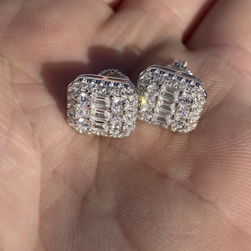 ✨Sparkling Square Studs✨ - Picture 3 of 7
